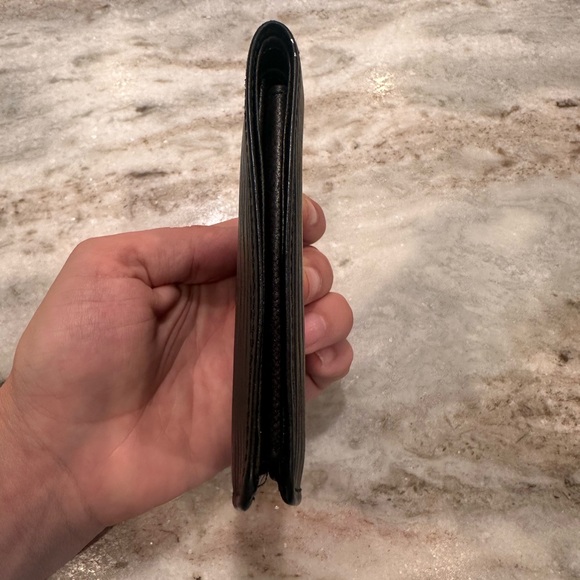 Louis Vuitton Epi Black Marco Wallet - Picture 12 of 12